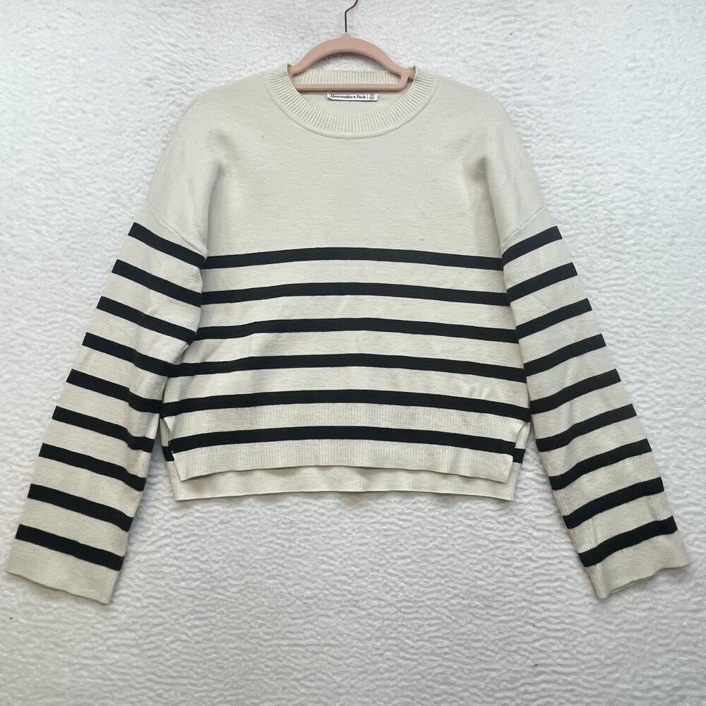 Abercrombie Fitch Sweater Womens XS Cream Black Striped Crewneck Pullover Knit